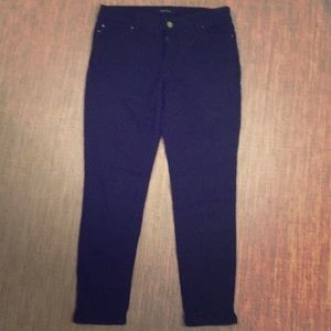 WHBM Black Skimmers Sz 8